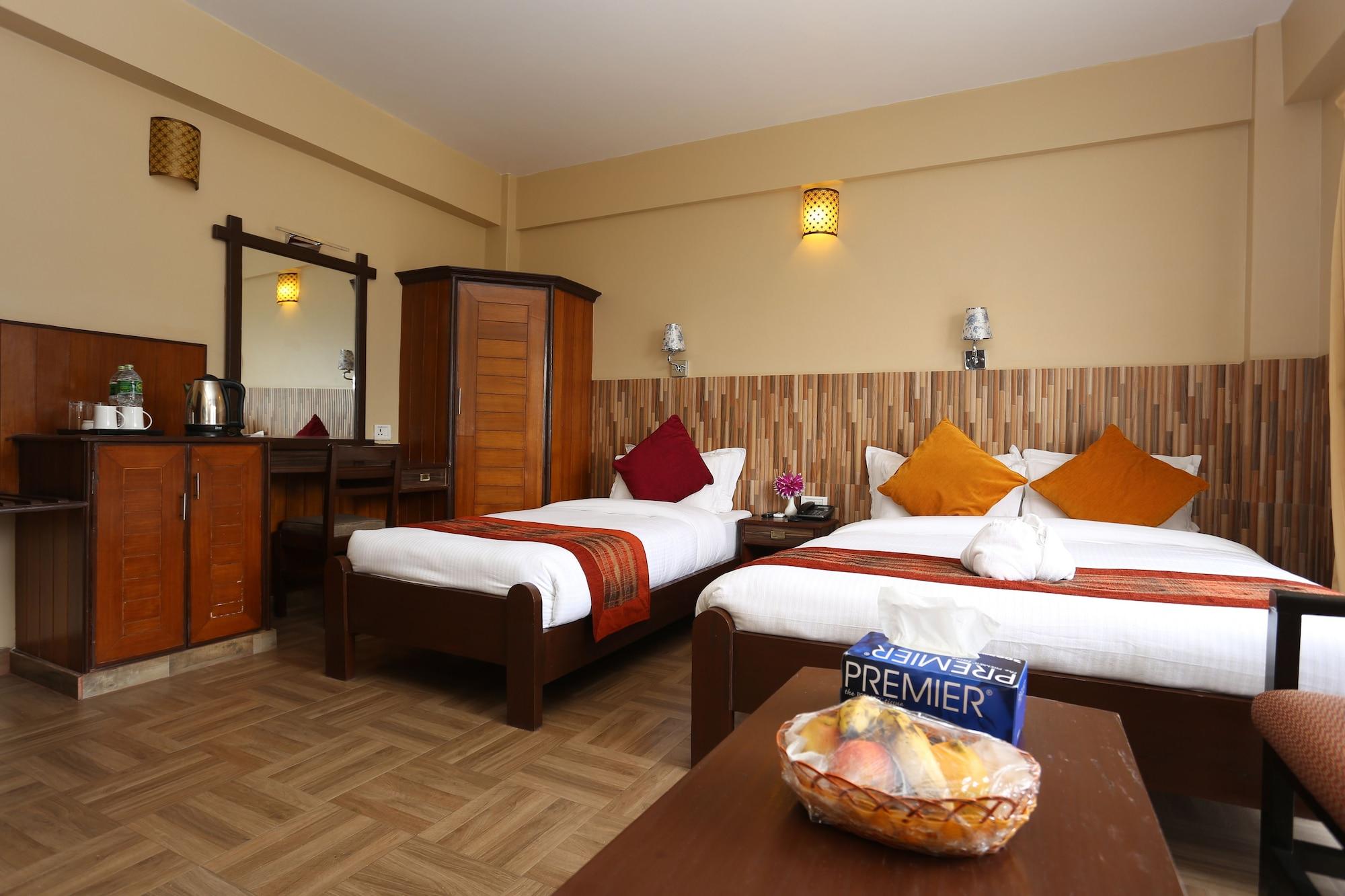 Pokhara Choice Inn Екстер'єр фото