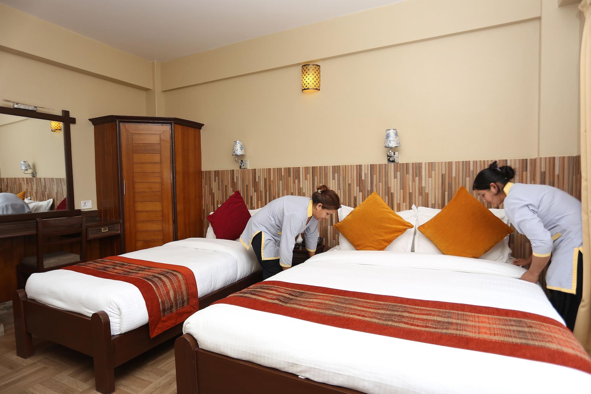 Pokhara Choice Inn Екстер'єр фото